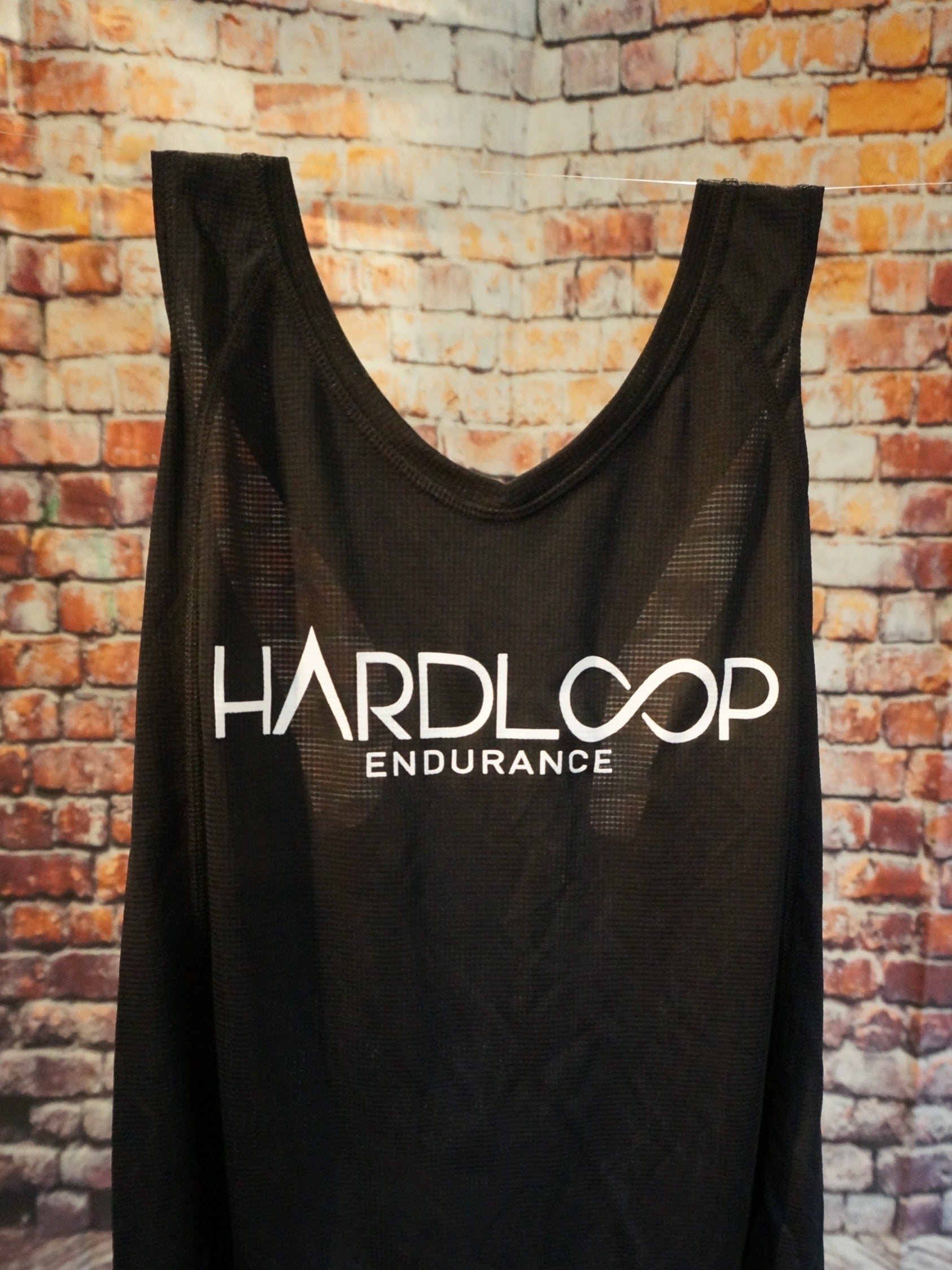 Hardloop Grid Racer Singlet image 4
