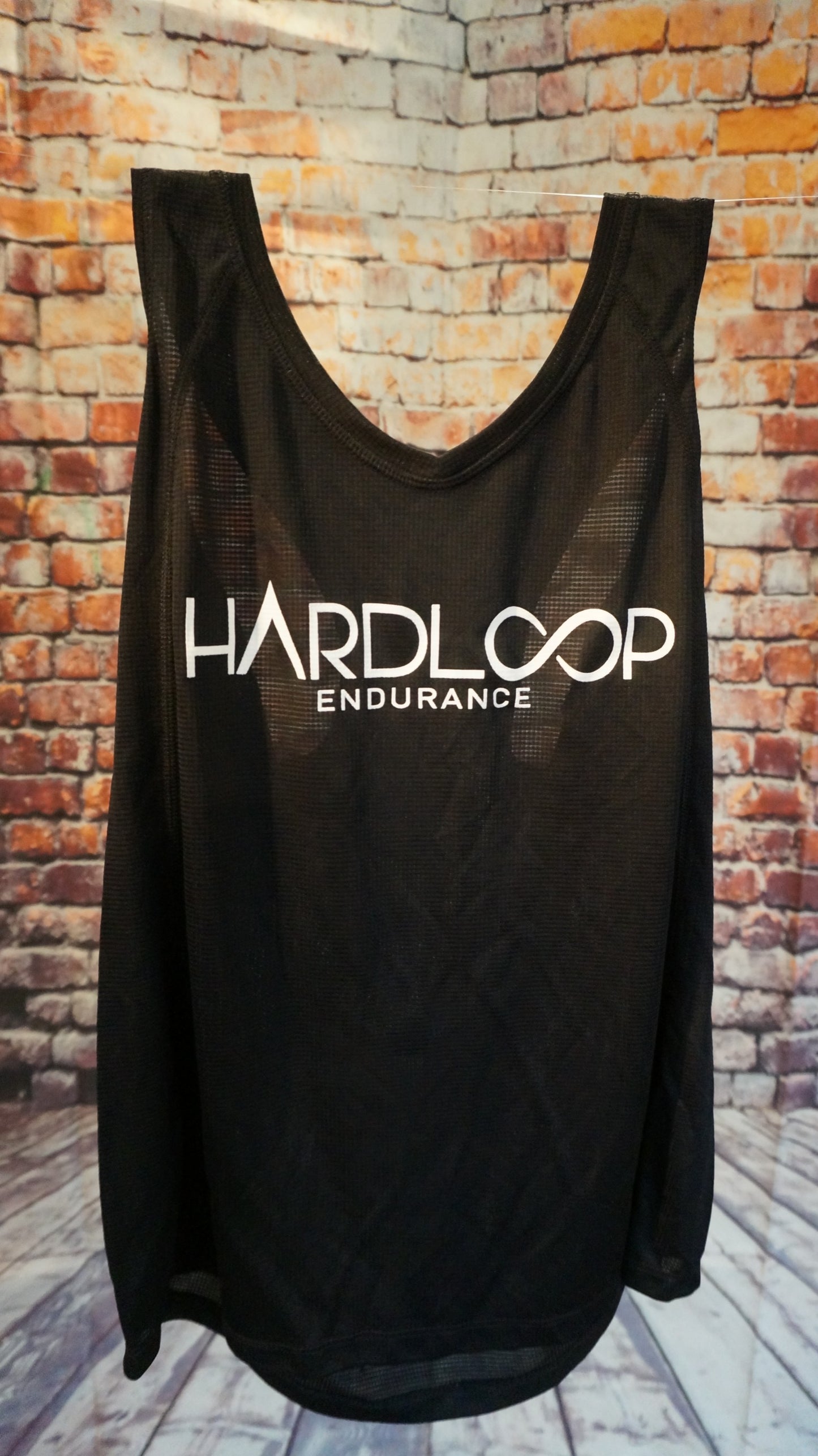Hardloop Grid Racer Singlet image 5